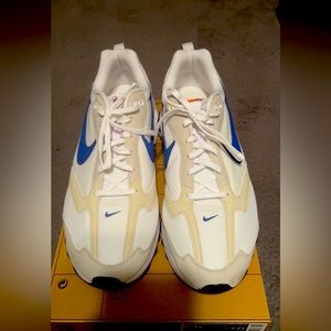 Nike Air Max Dawn Royal-Light Bone Size 11- New
